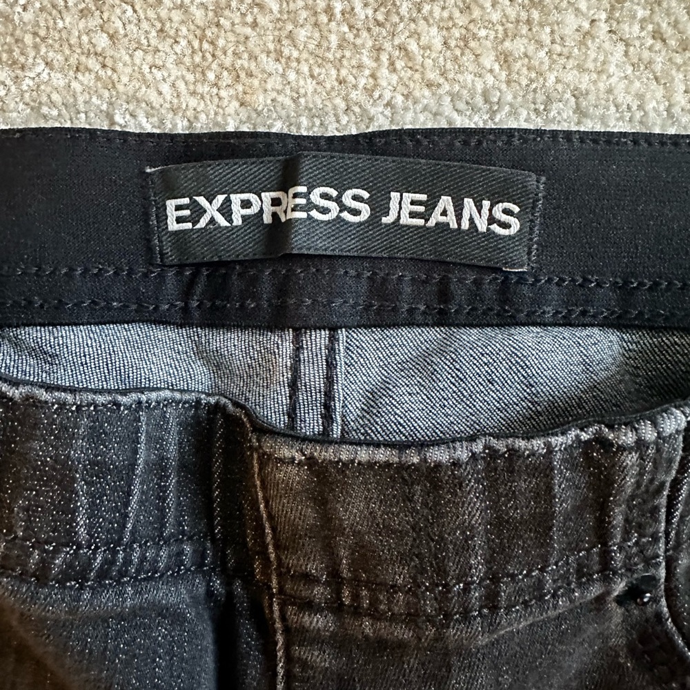 Express Pull-On Mid Rise Legging Size 4R - Picture 6 of 7